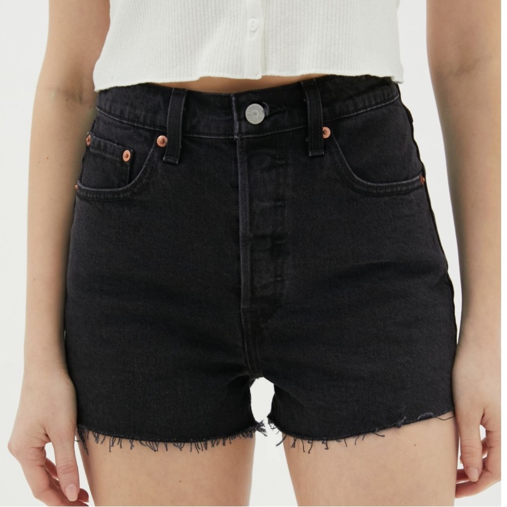 NWT extra high-rise rib-cage shorts 28